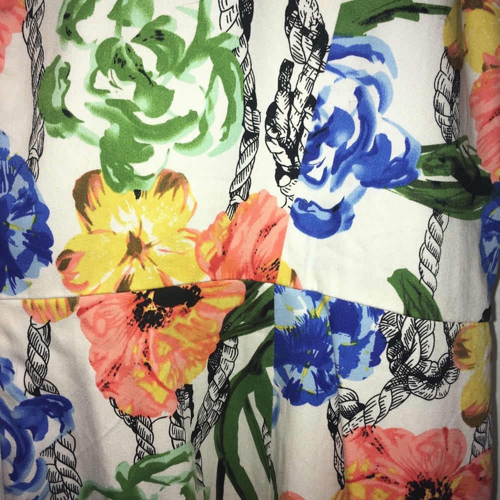 Floral dress - Picture 2 of 3